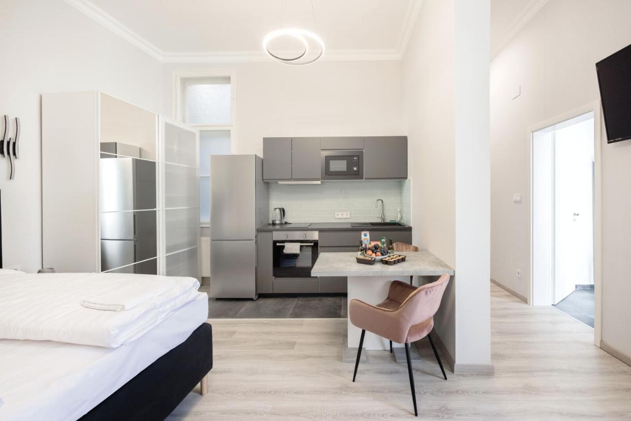 Prime Star Fashion Street Modern Luxury Apartments Budapeste Exterior foto